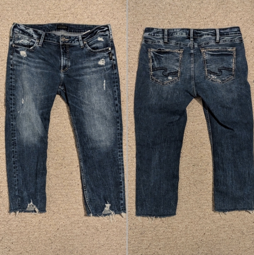 Sz 14 - Silver Jeans Elyse Capri Jeans sz 33 Midrise Distressed Cropped - Picture 2 of 5